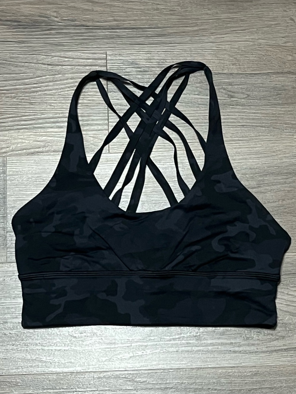 Lululemon 8 Free To Be Moved Bra Black Camo Strappy Yoga Activewear Gym Workout